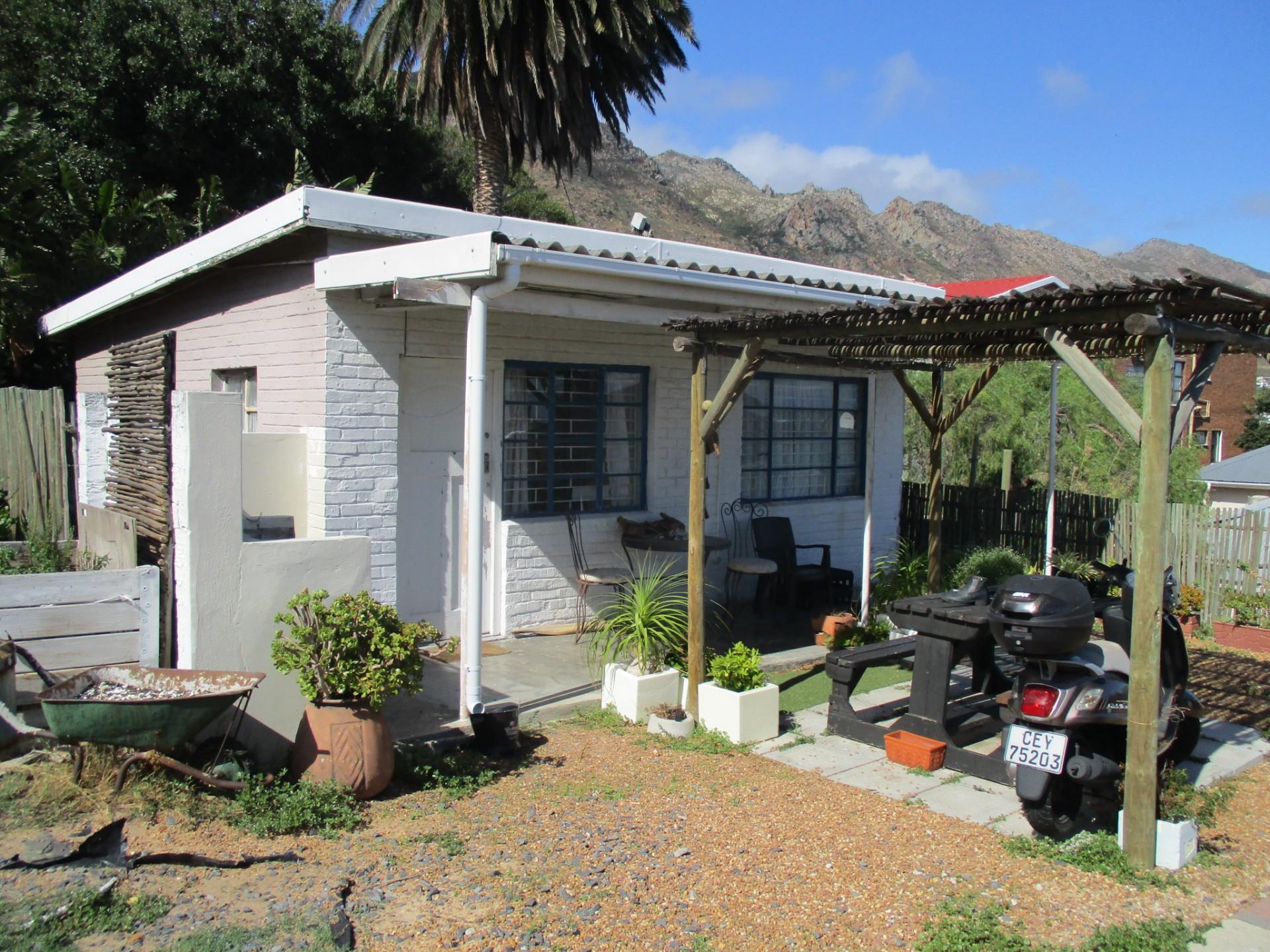 3 Bedroom Property for Sale in Gordons Bay Village Western Cape